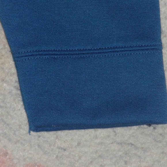 Vintage Bobbie Brooks Women's Blue Long Sleeve V-Neck Sweater Size M/M (10-12) - Picture 5 of 16